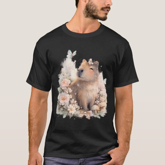 Camiseta Cute Capybara Among Blooming Flowers (Anverso)