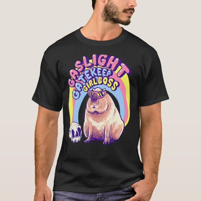 Camiseta Cute Capybara Gaslight Gatekeep Girlhead (Anverso)