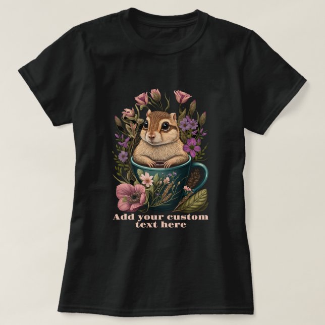 Camiseta Cute Chipmunk en una flor silvestre de taza, Chipm (Diseño del anverso)