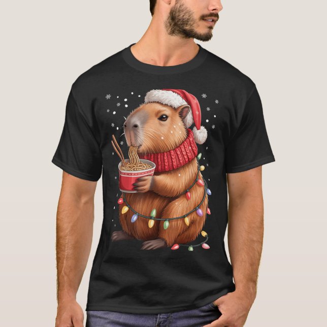Camiseta Cute Christmas Capybara With Ramen Bowl Holiday Te (Anverso)