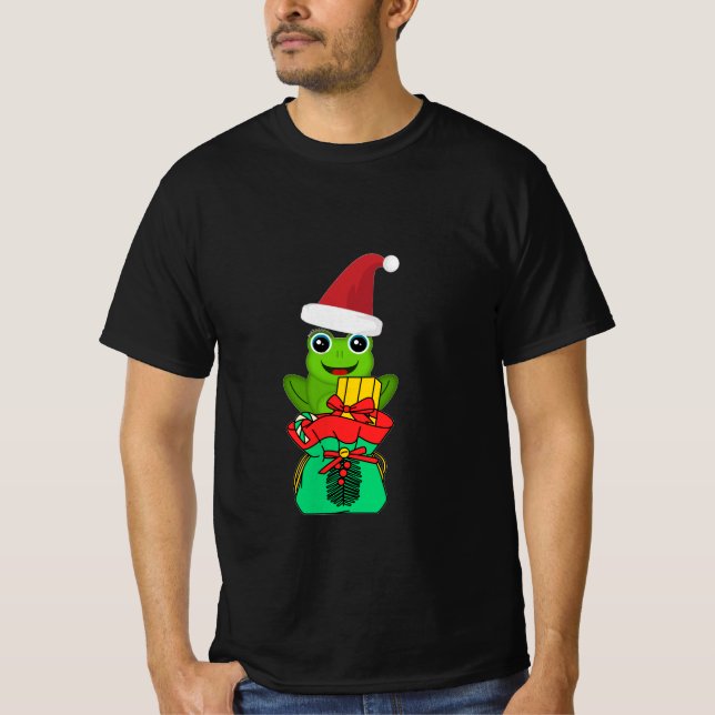 Camiseta Cute Christmas Frog with Gifts _ Funny Holiday  (Anverso)