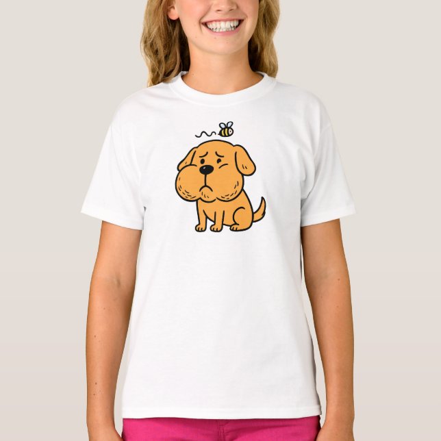 Camiseta Cute Dog Get Stung by Bee (Anverso)