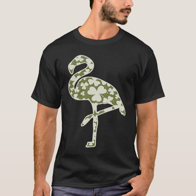 Camiseta Cute Flamingo Shamrock Irish St Patricks Day Anim (Anverso)
