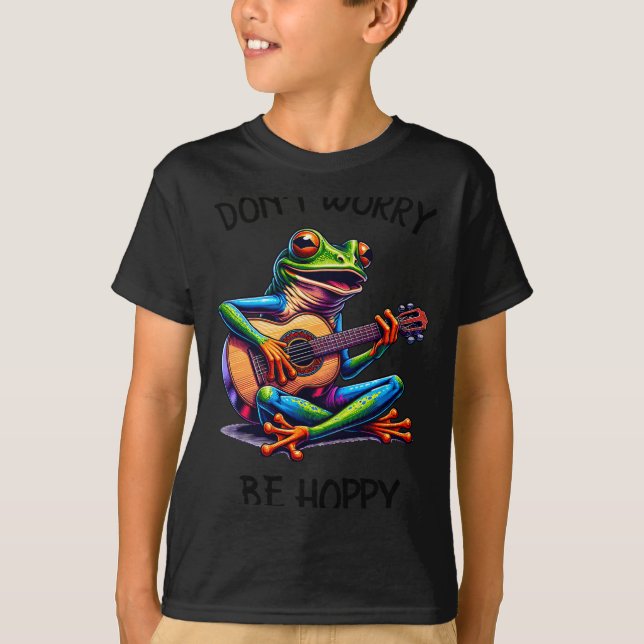 Camiseta Cute Frog Playing A Guitar Dont Worry Be Hoppy _2  (Anverso)