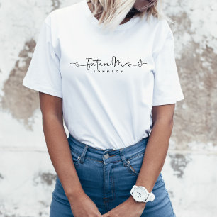Camiseta Cute Future Mrs Script Heart Ring Custom Wedding