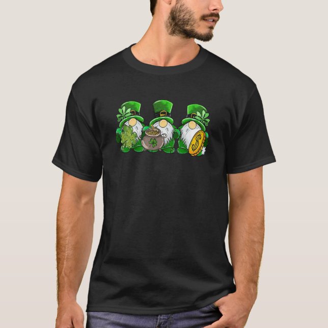 Camiseta Cute Gnomes Holding Shamrock Leopard Plaid St Patr (Anverso)