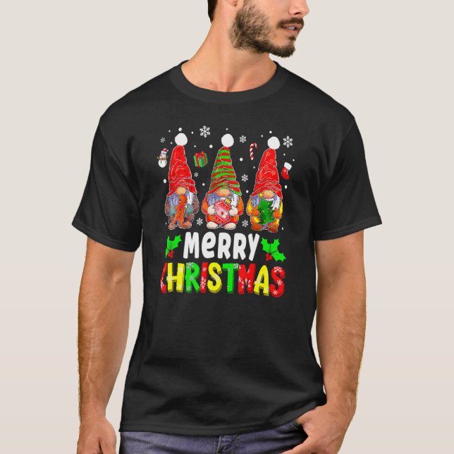 Camiseta Cute Gnomes Merry Christmas  Family Gnome Xmas Mat (Anverso)