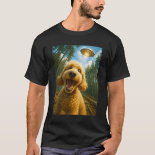 Camiseta Cute Goldendoodle Golden Doodle Selfie Con OVNI En