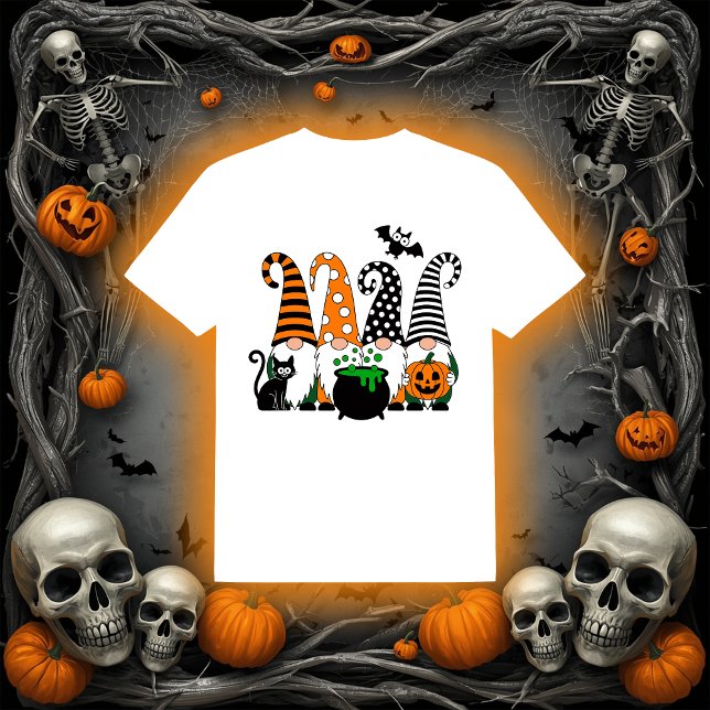 Camiseta Cute Halloween Gnomes with Cauldron and Pumpkin (Subido por el creador)