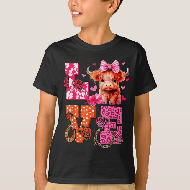 Camiseta Cute Highland Cow And Nk Heart Valentines Day Love (Anverso)