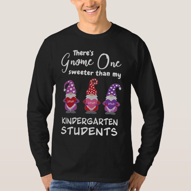 Camiseta Cute Kindergarten Teacher Valentine's Day Gnomes (Anverso)