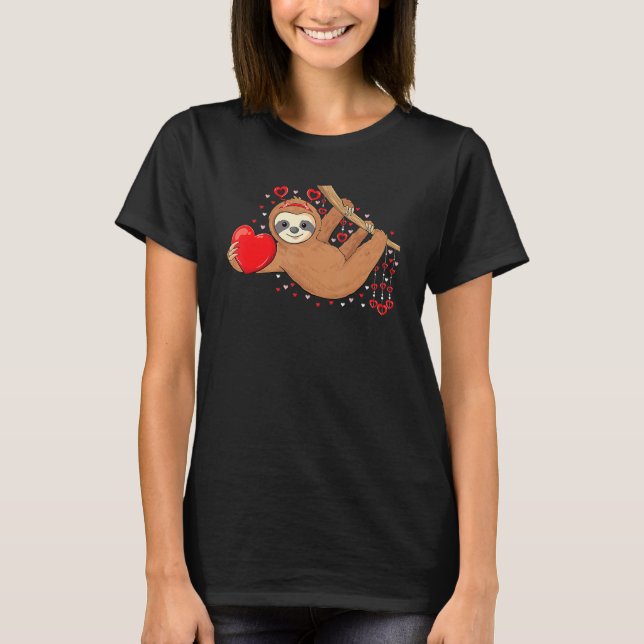 Camiseta Cute Lazy Sloth Holding Heart Love Sloth Valentine (Anverso)