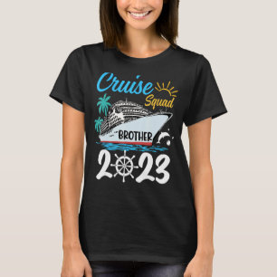 Camiseta Cute Matching Family Cruise Squad 2023 Brother Cru