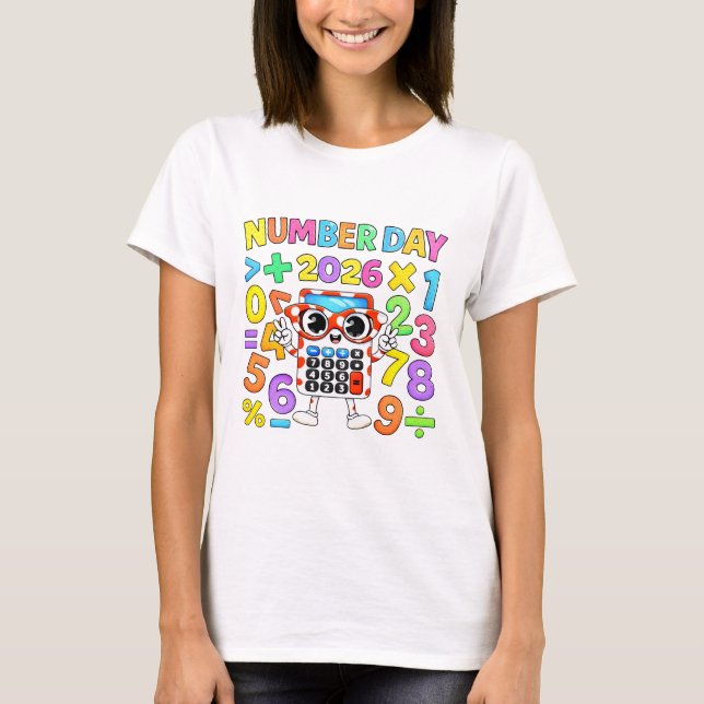 Camiseta Cute Maths Numbers Robot Calculator T Shirt Kids!! (Anverso)
