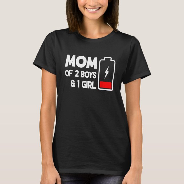 Camiseta Cute Mom Of 2 Boys & 1 Girls Low Battery Mama Moth (Anverso)