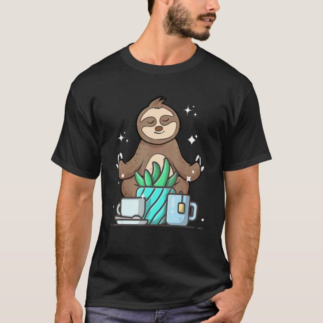 Camiseta Cute Namaste Sloth Do Yoga Gardening  Coffee (Anverso)