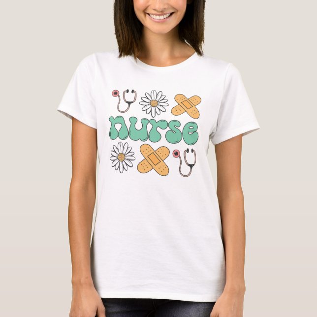 Camiseta Cute Nurse Design with Flowers and Medical Icons (Anverso)