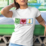Camiseta Cute Peace Love Giraffe Women's<br><div class="desc">Peace Love Giraffes t-shirt for an outing to a zoo or safari. Pretty green peace sign,  red heart,  and cartoon giraffe.</div>