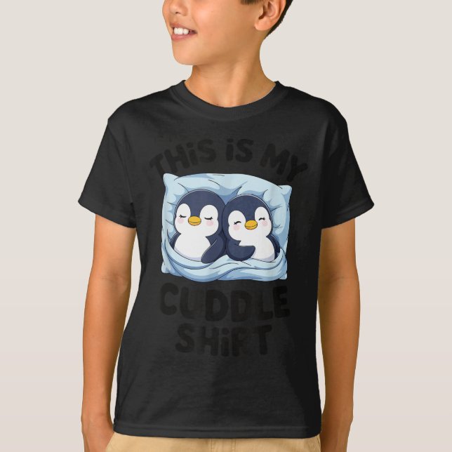 Camiseta Cute Penguin Cuddle Cozy Sleep Matching Couple  (Anverso)
