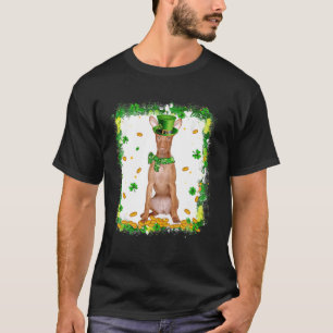 Camiseta Cute Pharaoh Perro Hound St Patricks Day Shamr irl