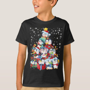Camiseta Cute pingüino de las luces de árbol de Navidad reg
