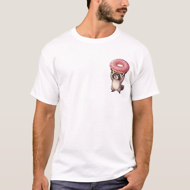 Camiseta Cute Raccoon Lifting Giant Pink Glazed Donut (Anverso)