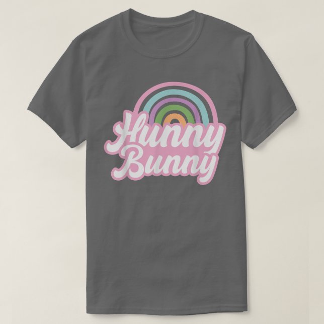 Camiseta Cute Rainbow Hunny huevos confitados Felices Vibes (Diseño del anverso)