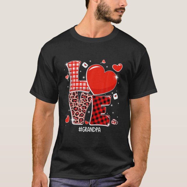 Camiseta Cute Red Plaid Leopardo Amor Abuelo Corazones Vale (Anverso)