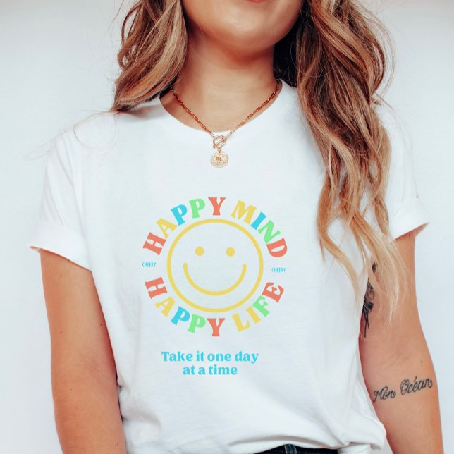 Camiseta Cute Retro Happy Mind Happy Life (Subido por el creador)