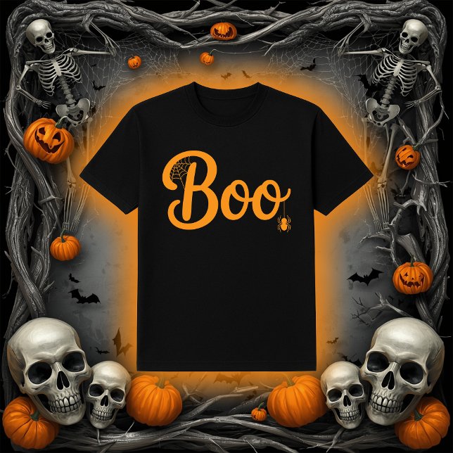 Camiseta Cute Script "Boo" with Spiderweb Halloween (Subido por el creador)