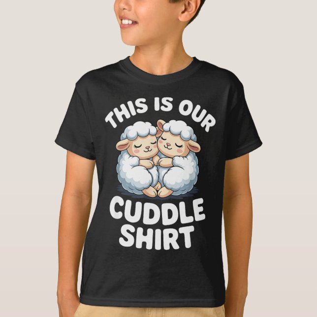 Camiseta Cute Sheep Couple This Is Our Cuddle  (Anverso)