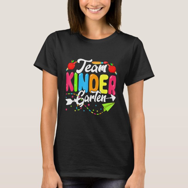 Camiseta Cute Team Kindergarten Happy Back To School Teache (Anverso)