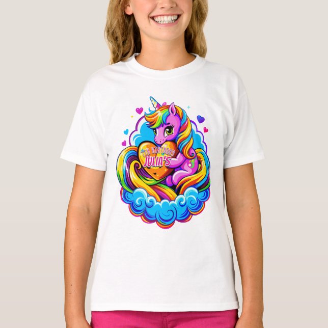 Camiseta Cute unicornio abrazando una almohada cardíaca, re (Anverso)