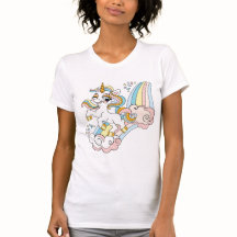 Cute unicornio en un arcoíris