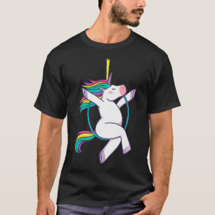 Camiseta Cute unicornio en un aro aéreo mágico Illustrati