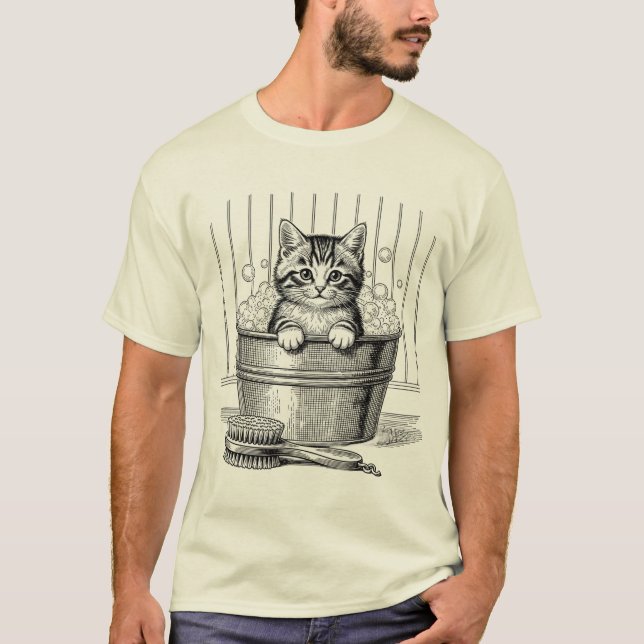 Camiseta Cute Vintage Bathing Kitten  – Hand T-Shirt (Anverso)