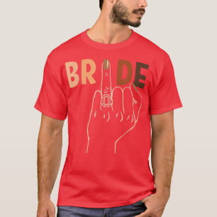 Camiseta Cute Wedding Honeymoon Bachelorette Finger Ring Fi