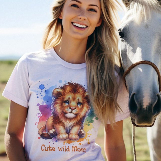 Camiseta Cute Wild Mom acuarela Lion personalizada (Subido por el creador)