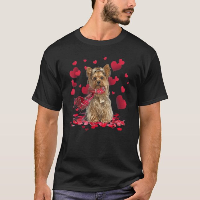 Camiseta Cute Yorkshire Terrier Heart Dog Scarf Valentine (Anverso)