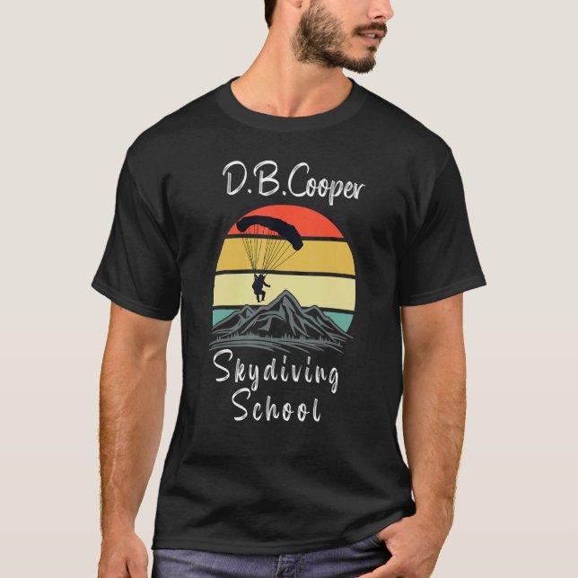 Camiseta D B Coopers Skydiving School Portland Oregon Desi (Anverso)