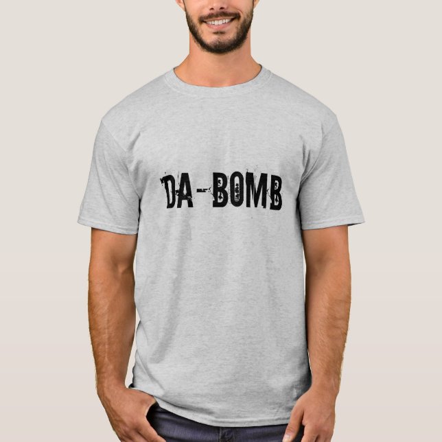 CAMISETA DA-BOMB (Anverso)
