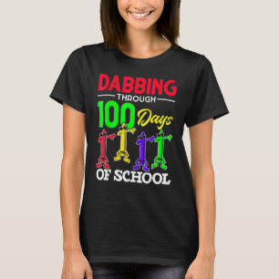 Camiseta Dab Crayon Kids Dabbing Through 100 Days Of School