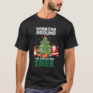 Camiseta Dabbing Around the Christmas Tree Santa Reindeer C