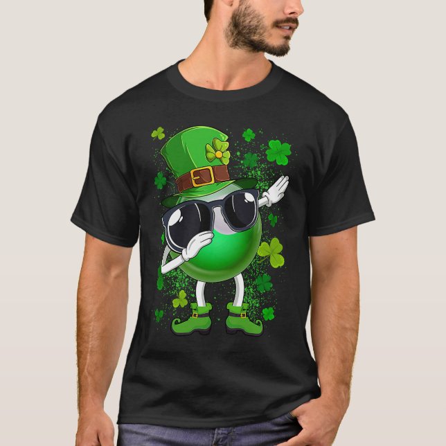 Camiseta Dabbing Billiard Ball Leprechaun San Patricio (Anverso)