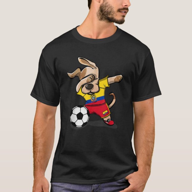 Camiseta Dabbing Dog Ecuador Soccer Ecuadorean Flag Footbal (Anverso)