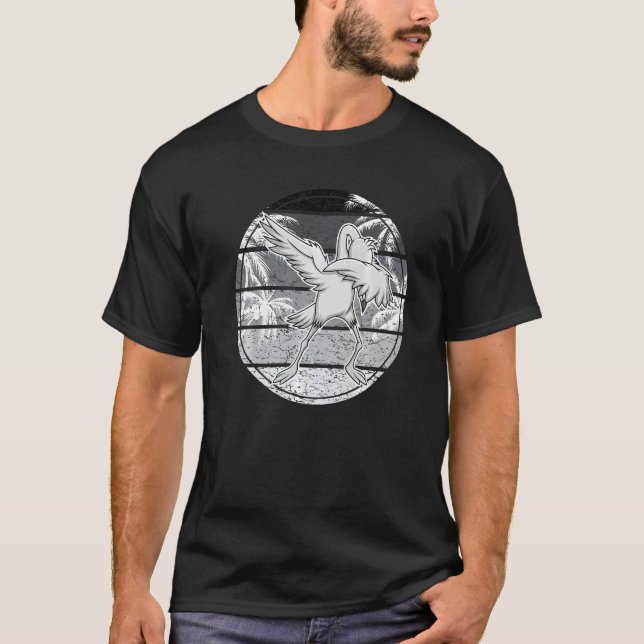 Camiseta Dabbing Flamingo Para Hombres Mujeres Niños Retro  (Anverso)