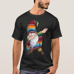 Camiseta Dabbing Gnome Cinco De Mayo Poncho Serape Mexicano