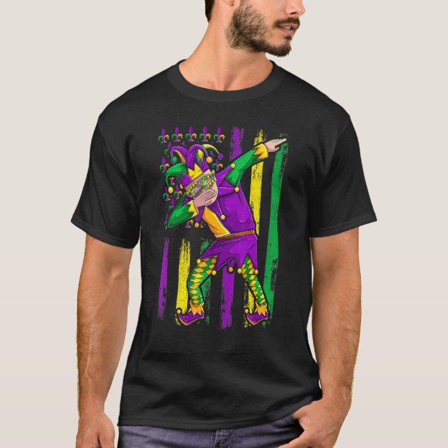 Camiseta Dabbing Jester Mardi Gras Mask Flag Outfit, Men Ki (Anverso)