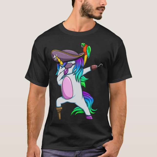 Camiseta Dabbing Pirate Magical Rainbow Unicorn  Halloween (Anverso)