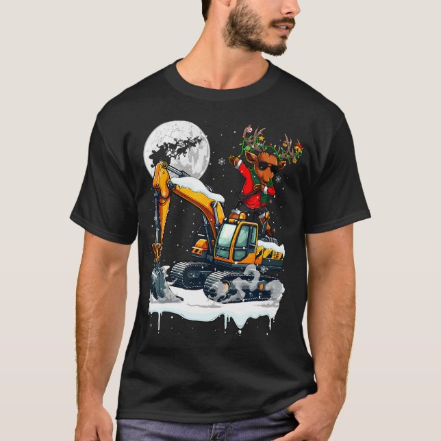 Camiseta Dabbing Reindeer On Excavator Truck Christmas Driv (Anverso)